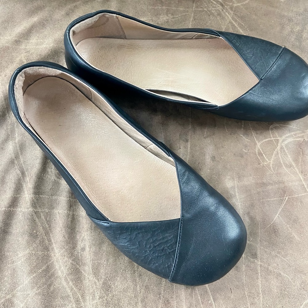 Xero Shoes Phoenix black leather ballet flat size women’s 11